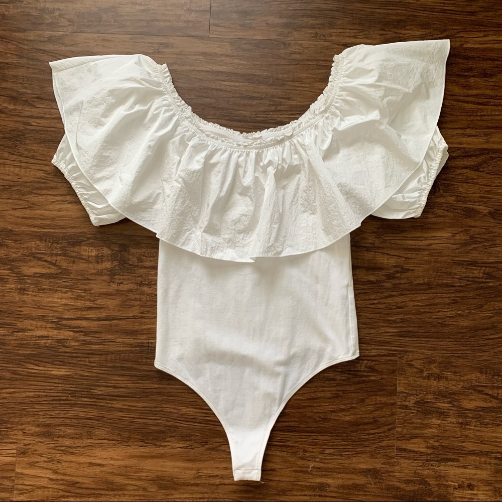 FREE PEOPLE Off Shoulder Ruffled Bodysuit White - Picture 2 of 6